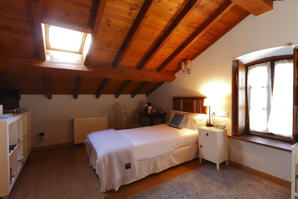 Hotel La Ermita De Deva Gijón Esterno foto